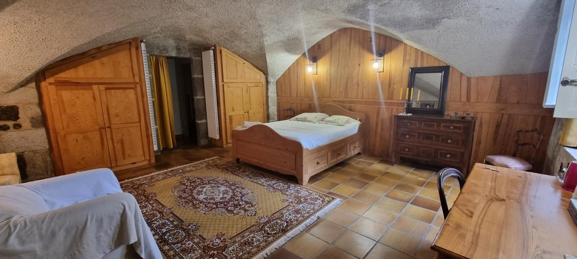 Maison Au Loup - Superbe Ancien Hotel Particulier Du Xvie Siecle Au Coeur De La Vieille Ville Du Puy Le Puy-en-Velay エクステリア 写真